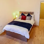 Meadow Lodge - 2 Bedroom Apartments
