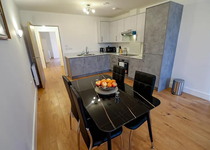 Meadow Lodge - 2 Bedroom Apartments